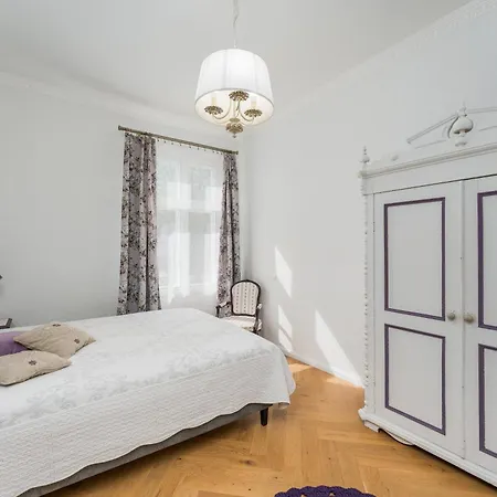 아파트 Esplanaadi Luxury 페르누