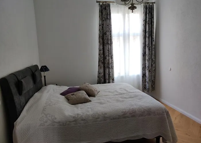 Esplanaadi Luxury Apartament *